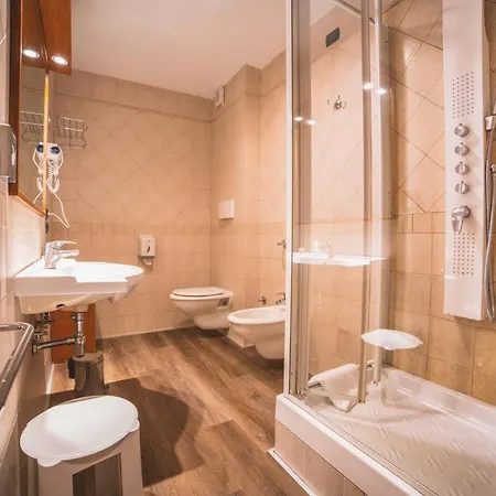Continental Hotel 4*