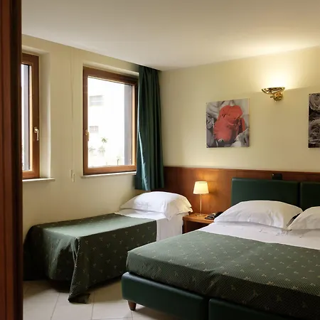 Continental Отель 4*