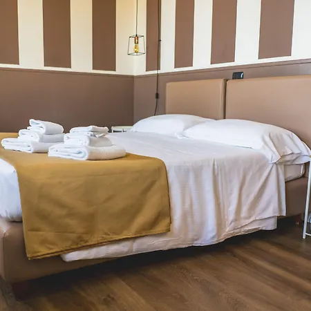 Отель Continental