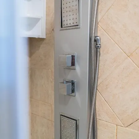 コンチネンタル ホテル