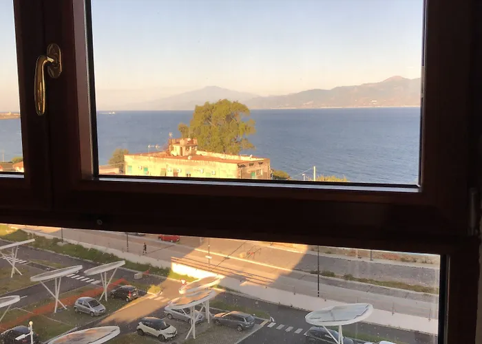 Continental מלון 4*